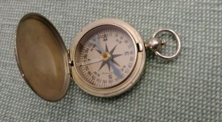 Vintage Wwii U.  S.  Military Wittnauer Compass