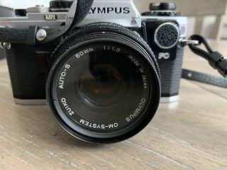 Vintage Olympus Om - 10 Slr Film Camera W/ Zuiko 50mm 1:1,  8 Lens,  Case,  Lens Cap