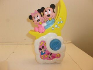 Vintage 1984 Arco Disney Mickey And Minnie Mouse Wind Up Musical Crib Toy