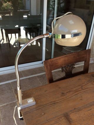 Lampe Eye Ball Flexible,  Année 70,  Sur Pince étau - Vintage Lamp