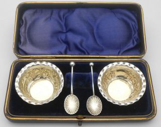 Cased Pair Antique Salts & Spoons - Sterling Silver - Birmingham 1894 (a/f)
