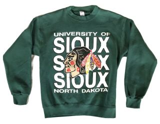 Vintage 1960 1970 University Of North Dakota Und Fighting Sioux Sweatshirt Large