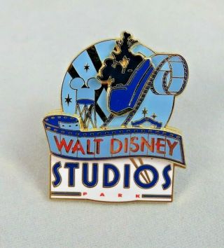 Disney Disneyland Pin - Cast Walt Studios - Mickey Mouse And Goofy Rollercoaster