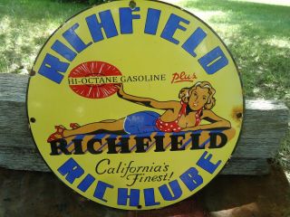 Old Vintage Richfield Richlube Gasoline Motor Oil Porcelain Gas Pump Sign
