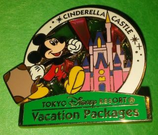 Walt Disney World Mickey Mouse Collectible Pin Authentic Tokyo Cinderella Castle