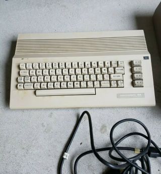 Vintage Commodore 64 Keyboard 80 