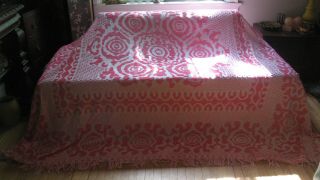 Vintage 50s 60s Pink Floral Chenille Fringe Bedspread Blanket Mod Hippie Boho