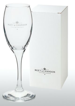 1 X Boxed Moet Chandon Champagne Glasses / Flute