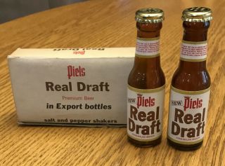 Vintage Piels Real Draft Beer 4 " Miniature Bottles Salt & Pepper Shakers Set B32