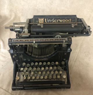 Vintage Underwood No.  4 Standard Typewriter Antique Industrial Decor