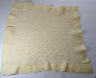 Baby Morgan Yellow Lovey Security Mini Blanket Acrylic Satin Trim 18 " X 16 " Vtg