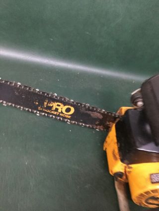 Vintage Poulan Pro S - 25 AV Chain Saw With 16 