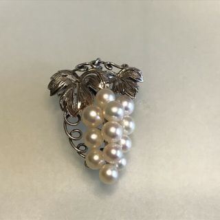 Vintage Japanese Akoya Pearls Sterling Silver 950 Grapes Pendent Brooch