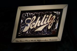 Schlitz Beer Light Up Sign Vintage 1950s 1960s Harder To Find Milwaukee Wi
