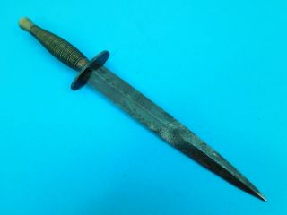Fairbairn - Sykes Second Pattern Beaded And Ribbed Commando Knife,  C.  1940’s