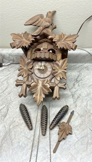 Vintage German Black Forest Wood Cuckoo Clock W/ Cuendet Swiss Movement 7707 - 18