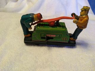 Vtg 1950s Kyodo Press Co.  Tin Wind Up " Tom & Dick " Railroad Hand Car Toy Japan