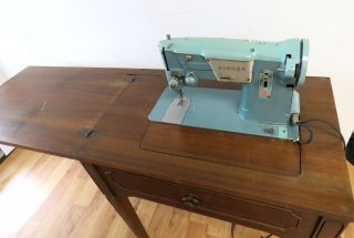 Fb Vintage Singer Sewing Machine 16.  5 " X7 " X9 ",  Table 26 " X18 " X31 ",  Open 52 " Long