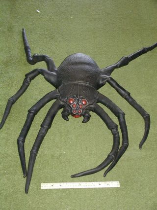 Vintage Giant Spider Vinyl Rubber Halloween Plush Figure 32 Inch Circa 1980s