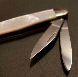 BOKER Mother of Pearl Humpback Whittler 666 SOLINGEN in the box 3