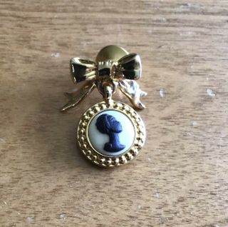 Vintage Coreen Simpson Cameo Style Bow Dangle Brooch Gold Tone Hard To Find