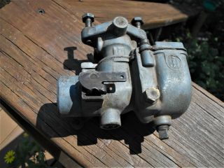 Vintage Ih Tractor Farmall Cub Carburetor With Choke Lever & Mounting Studs