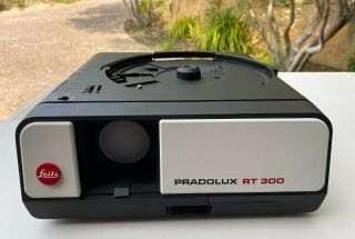 Vintage Leitz Pradolux Rt - 300 Slide Projector With Kodak 80 Slide Carousel