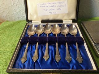 A Very Good Cased Set Of Six Solid Silver Teaspoons (art Deco)