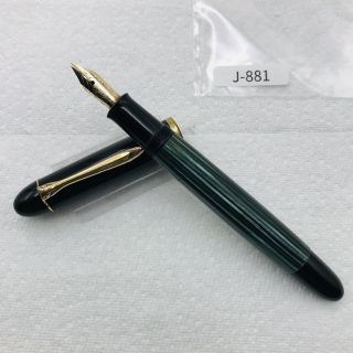 J881 Pelikan Fountain Pen Green & Black 14k Gold 585 Vintage