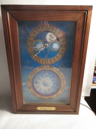 Vintage Mechtronics Fairfield Astrology Horoscope Clock - In Wood Case -