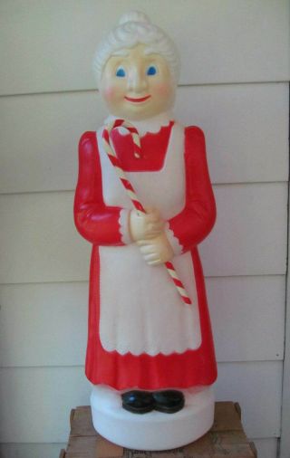 Vintage Union Christmas 40 " Mrs.  Claus Candy Cane Blow Mold Featherstone 1992