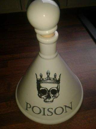 Bnwt White Glazed Ceramic Wide Bottom Novelty Skull Poison Decanter,  Stopper