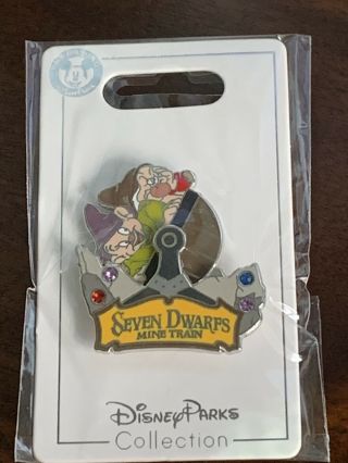 Disney 2018 Seven Dwarfs Mine Train - Grumpy & Dopey Pin - Pins