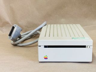 Vintage Apple Computer 3.  5 Drive Model A9m0106 - Fast
