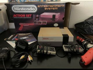 Vintage Nintendo Entertainment System Action Set Box Foam Gun No Games