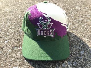 Vintage Milwaukee Bucks Nba Splash Logo Athletics Snapback Baseball Hat Cap