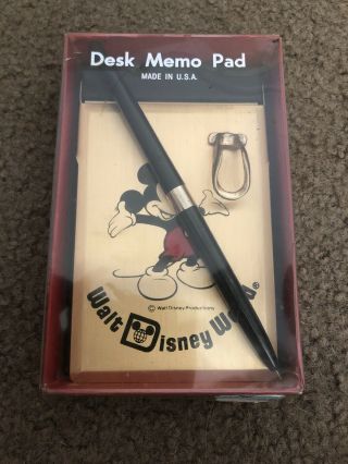 Walt Disney World Vintage Desk Top Memo Pad With Paper & Pen Souvenir