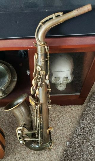Vintage Conn Alto Saxophone & Case 9469