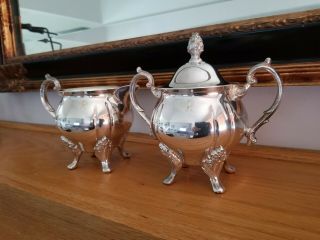Vintage Sheridan Footed Silver Plated Sugar Bowl W/lid And Creamer Set