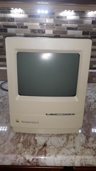 Vintage Apple Macintosh Classic Ii No Power Cord