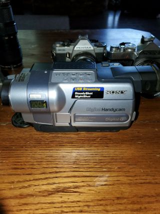 Sony Handycam Vintage Dcr - Trv250 Digital8 Hi8 Camcorder Nightshot 700 X Zoom