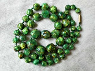 Vintage Art Deco Emerald Green Glass Foil Bead Necklace