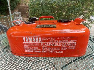 Vtg Yamaha Outboard Boat Motor Metal Gas Tank 3.  5gal  8/20