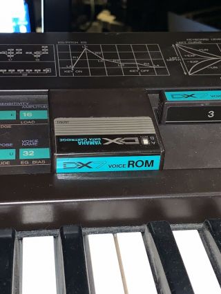 Yamaha Dx 7 Cartridge 3 Master Group And Keyboard Plucked Group Vintage