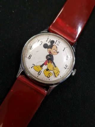 Vintage Walt Disney Production Wind Up Mickey Mouse Watch Yellow Hands 60 