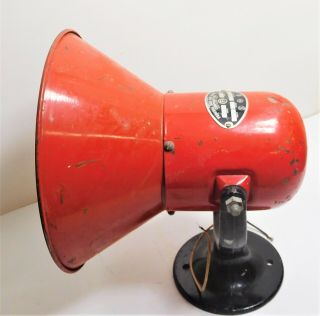 Vintage 6 Volt Federal Sign & Signal Corp.  Model A Siren 13.  5 Amps Great