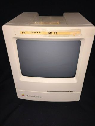 Vintage Apple Macintosh Classic Ii Desktop Computer - M4150 - No Display Image