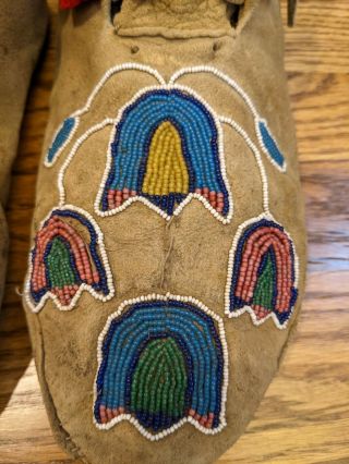 Native American Crow Indian Moccasins 3
