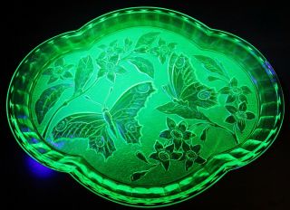 1930s Art Deco Green Uranium Sowerby Glass Dressing Table Vanity Tray Vintage