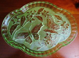 1930s ART DECO GREEN URANIUM SOWERBY GLASS DRESSING TABLE VANITY TRAY VINTAGE 2